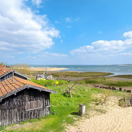 Vue Mer, 3 Etoiles *