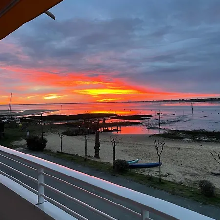 Vue Mer, 3 Etoiles * 阿卡雄