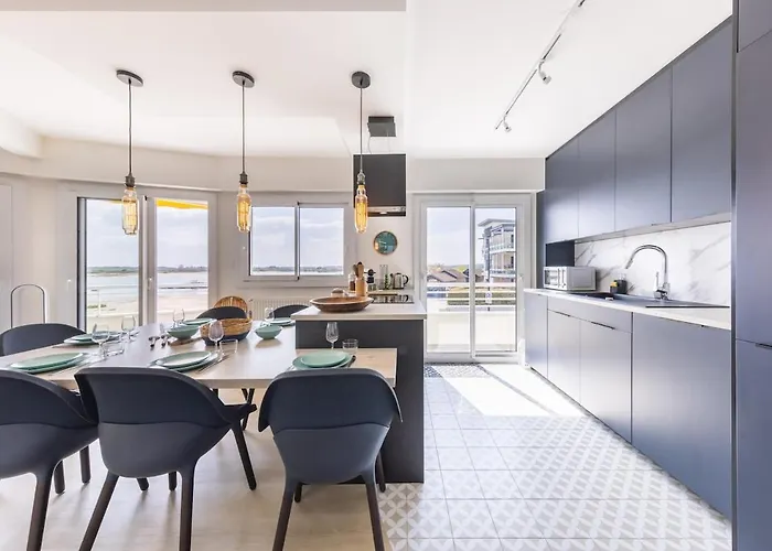 Vue Mer, 3 Etoiles *